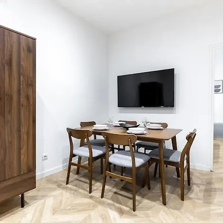 Fleurus Luxembourg Luxury 6p 2br